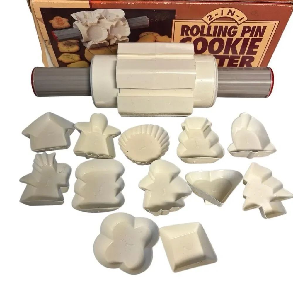 2-In-1 Rolling Pin Cookie Cutter